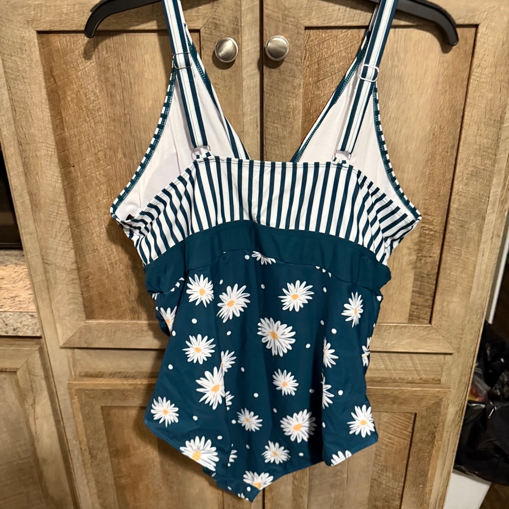 BloomChic Plus Size One Piece Swimsuit Floral Striped Crisscross Front Teal Blue - Picture 2 of 9